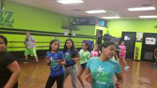 Kids HIP HOP DANCE routine PON DE REPLAY