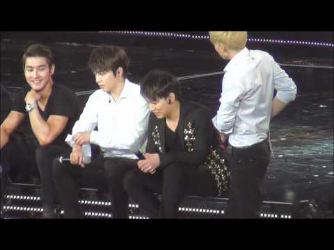 [HD Fancam]120414 SS4 Shanghai EunHae Rolling up sleeves