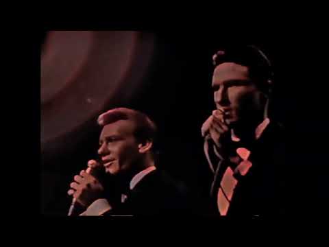 Righteous Brothers ''You've lost that loving feeling'' live colour and stereo..