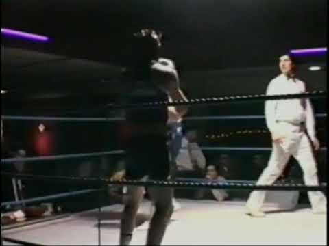 Lewis Calcutt 2 early bouts