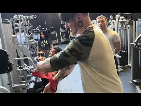 Different Arm wrestling Grip with Adrian Odwyer