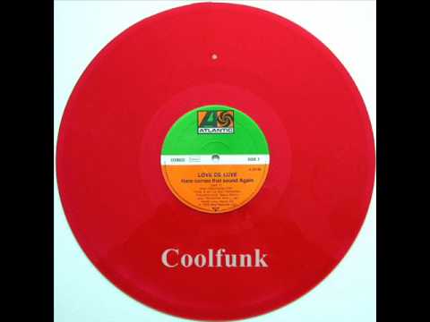 Love De-Luxe ‎- Here Comes That Sound Again (12" Disco 1979)