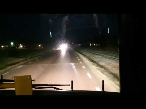 Buss 104 från Vara till Nossebro [ Mörk version ]