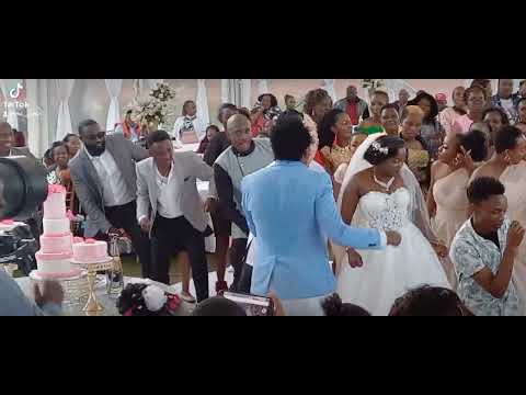 Hype session with the Best wedding Mc in Kenya 🇰🇪