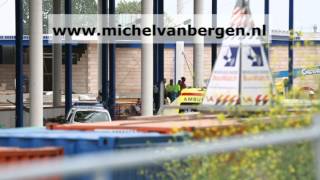 preview picture of video 'Bouwvakker gewond na val van 7 meter op terrein Olieweg in Velsen-Noord'