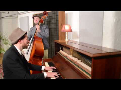 Ain't He Sweet (Quartet) performed by Hot House Jazz | Female Fronted 1920s Jazz & Swing Band