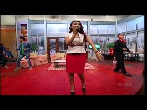 BABY SEXYOLA Live At Show Imah (20-11-2013) Courtesy TRANS TV