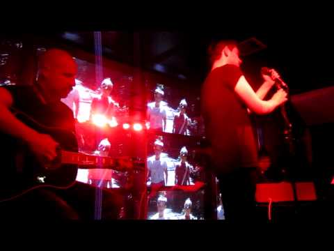 The Twilight Sad - Walking For Two Hours (Live in Edinburgh)