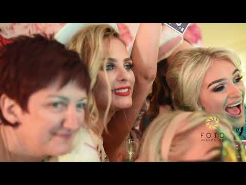 Foto Mirror US video.