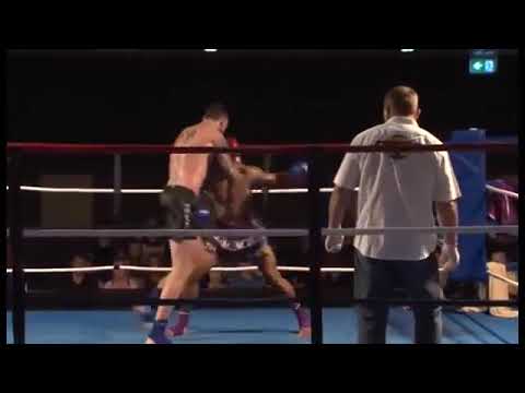Papua New Guinea's own Jonathan Tuhu delivers the knockout of the millennium