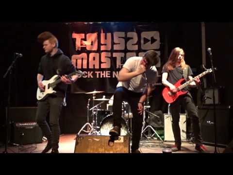 SMASHED Live @Bonn Klangstation – TOYS2MASTERS – Wunderbaum