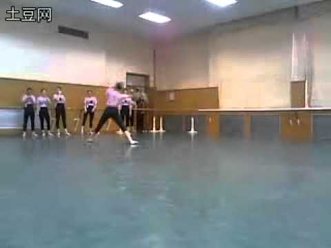 f(x) Victoria's school-Beijing Dance Academy performance.flv