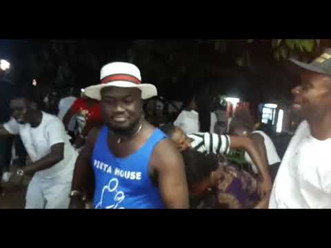 Hilarion En Live Au Café De La Cité 01 Nov  2021 -  Eulalie