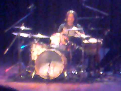 Joe Damiani alla batteria con Mauro Pagani e Eros Kristyani mahavishnu