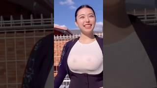 #ノーブラ散歩　#巨乳　#ai #可愛い #bikini #beauty #model #コスプレ #美女 #beautiful #fashion #かわいい