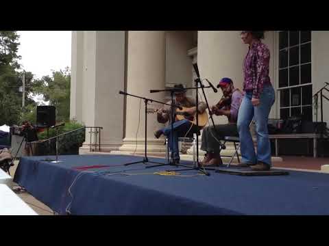 Miss Moonshine buckdancing w Charlie Hunter - Old Chattanooga - Tennesee Valley Fiddlers Convention