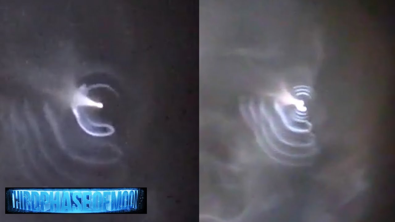 WORM HOLE Opens During Flacon 9 Rocket?  2018