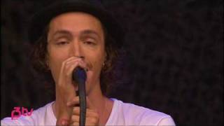 Incubus - Love Hurts (Live at Hove Festival &#39;07)