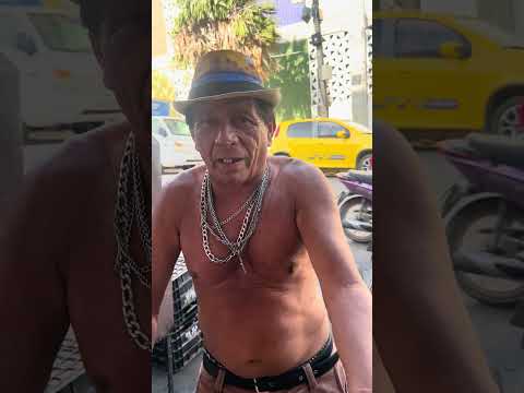 Careca vendedor ambulante de Itapipoca Ceará e show papai