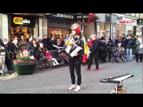 download lagu mp3 mp4 Anders Molin, download lagu Anders Molin gratis, unduh video klip Anders Molin
