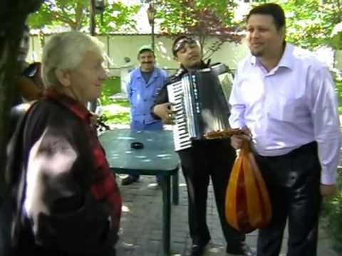 Marian Sandu cu formatia in Bulgaria 3.avi