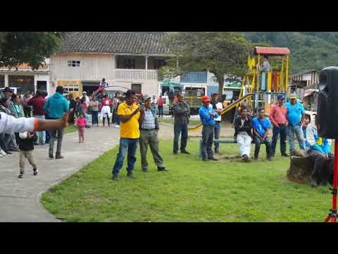 TUMBA ABANDONADA PASACALLE