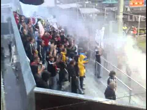 Rauchbombe im Gästesektor