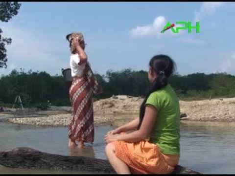 LAGU LAWAK JAMBI - FIT & PARKASIH - MENGGADIS SAMPAI MATI - Official Music Video - APH