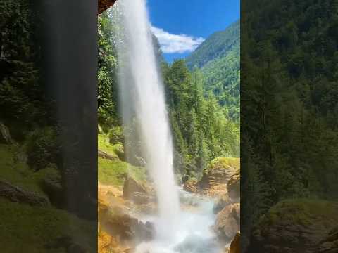 Peričnik - Slovinský vodopád! ⛰️ Mrkni i na Ig: @honza_nantl #waterfall #vodopad #slovenia #triglav