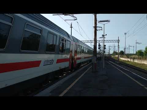 Treno Intercity in transito a Torricola (RM) direzione sud!