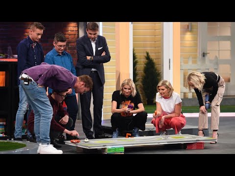 Kinderzimmertür als Rennbahn - Platz sparen beim Spielen - Das Ding des Jahres