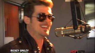 Rickey Smley &amp; Robin Thicke presents Shake For Your Daddy