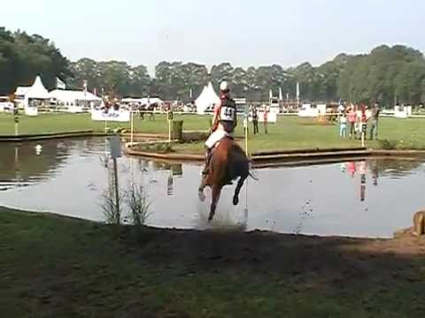 Kir Royal's Zafra Eurocommerce Caresino x Calvados waterbak Neede