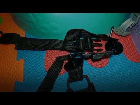 How-to Remove Bumbo Straps