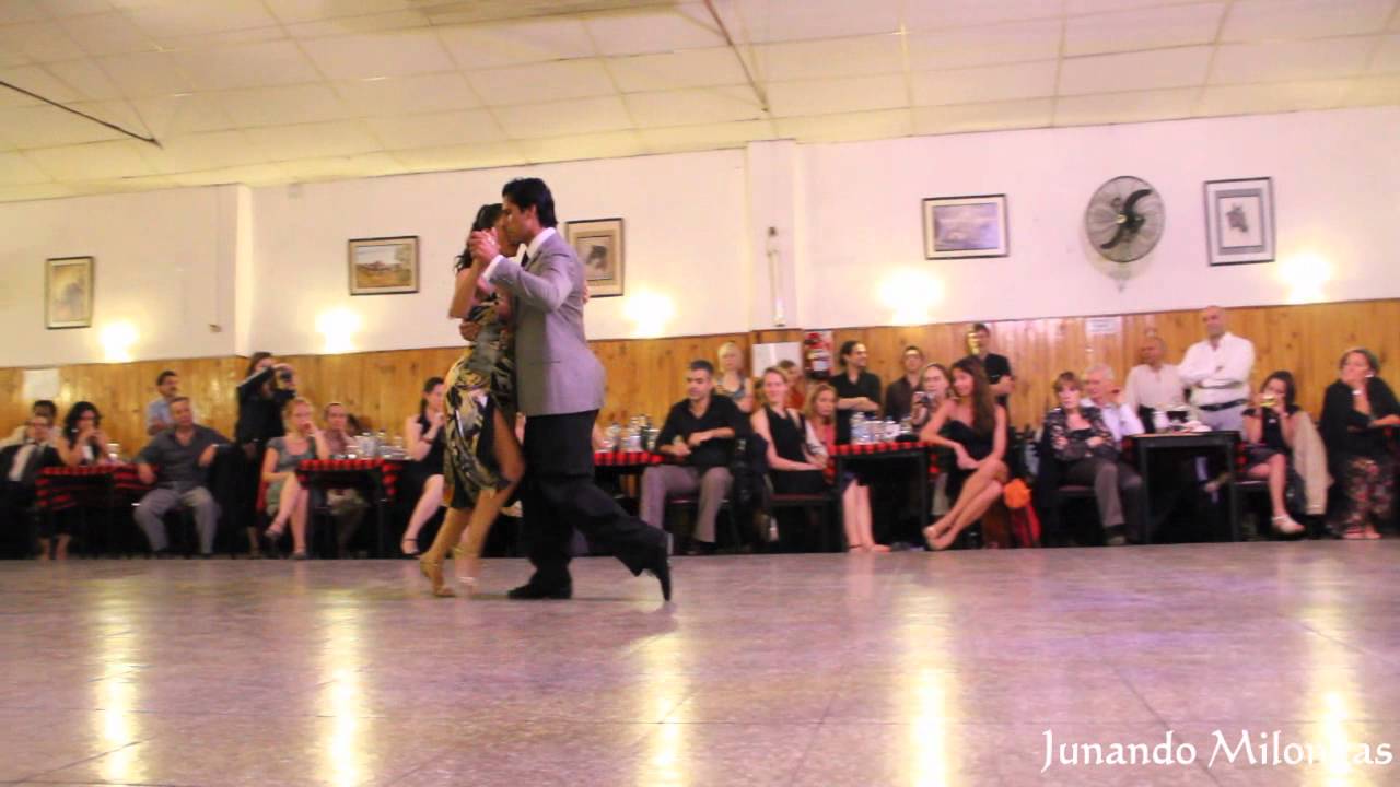 CHRISTIAN MARQUEZ Y VIRGINIA GOMEZ "LOS TOTIS"+ SEXTETO MILONGUERO "HUMILLACION"