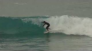 preview picture of video 'Malena Carabel, surfistas'
