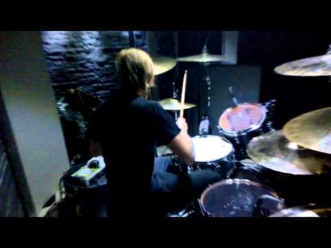 Pearl Artist Rolf Pilve - New Crown, New Throne (new song)