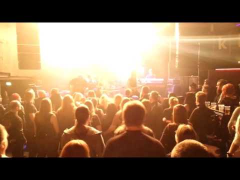 Gladenfold - The Last Defender (Official Live)