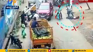 CC Camera Shows Man Murdered on Road  at Ongole