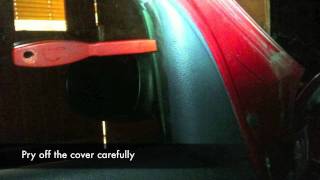 preview picture of video 'Renault Clio Door Panel Removal'