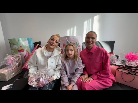 Aleyna unwraps her gifts 🎁 l €1000 from the community 😱🎉💵 l Annamiltina