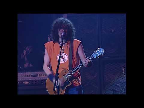 Video thumbnail for Pepe Botika (Directo 2002)
