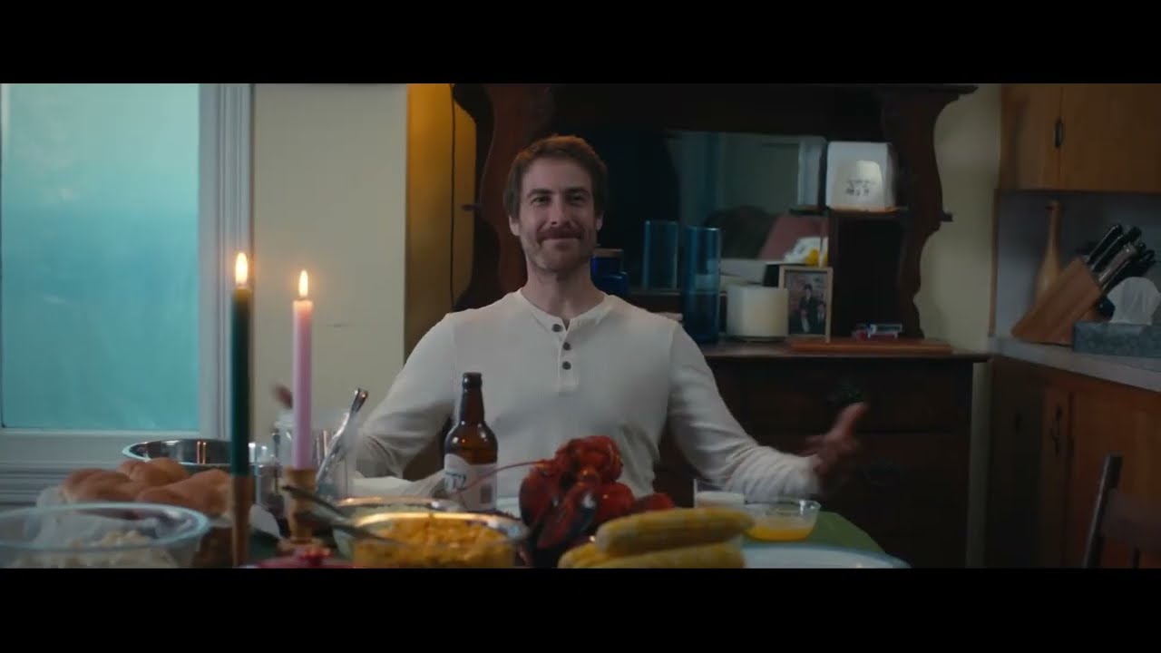 Trailer oficial de Desvio de Conduta