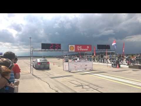 BMW 330d vs Fabia Sisinka TDi 4x4