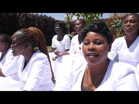 Utatu Woyera Kawale Catholic Parish Choir One- We Three Kings