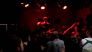 Walls of Jericho - Why Father @ Lyon