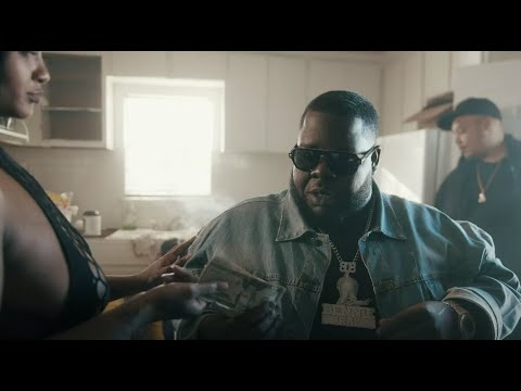 Sweet Bennie Ray - Facto (feat. G$ Lil Ronnie) (Prod by Louie Sace) Official Music Video