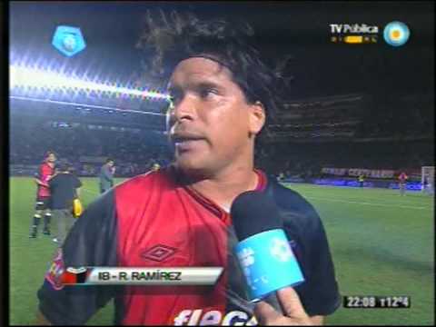 "Tito" Ramírez enojado con los fallos de Pitana