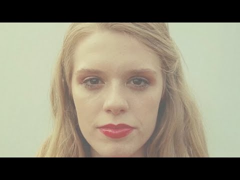 Falling - Kelsey Lewis [OFFICIAL ONE-TAKE MUSIC VIDEO]