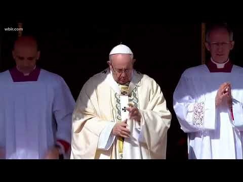 Pope changes Church's stance on death penalty